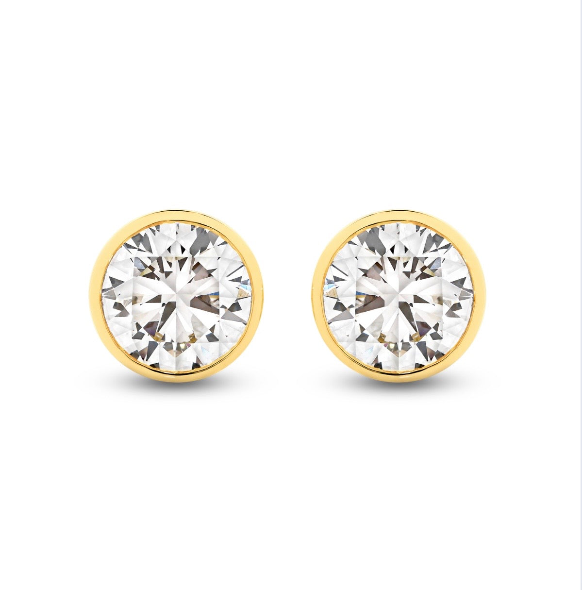The Elise Studs - Round Cut